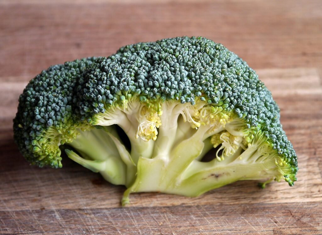 best anti-aging foods: broccoli