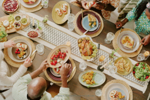 How to Stay Healthy During Holiday Season Without Feeling Deprived